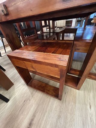 Mesa de comedor de madera maciza