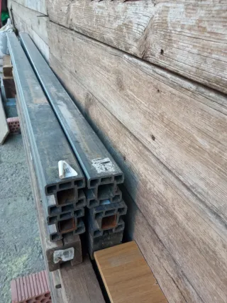 Lote maderas y composite medidas 4, 2,20 y 2,40 mt