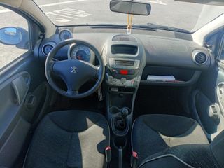 Peugeot 107 2009