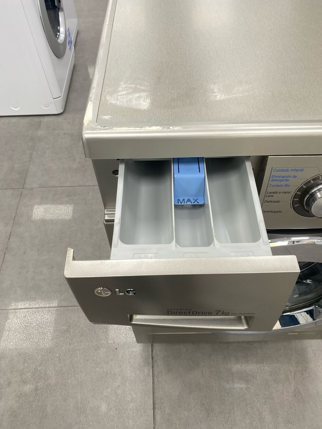 Lavadora LG DirectDrive 7kg A+ 1000rpm con envio