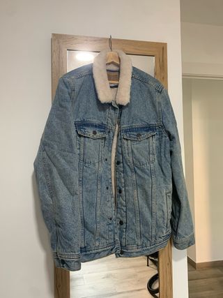 Chaqueta tejana Pull&Bear forrada Talla M