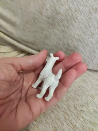 Figura perro blanco Milu
