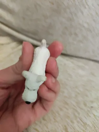 Figura perro blanco Milu