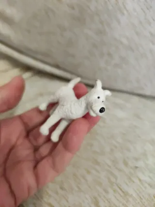 Figura perro blanco Milu