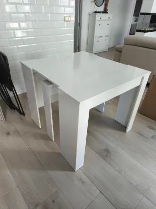 Mesa comedor extensible blanca