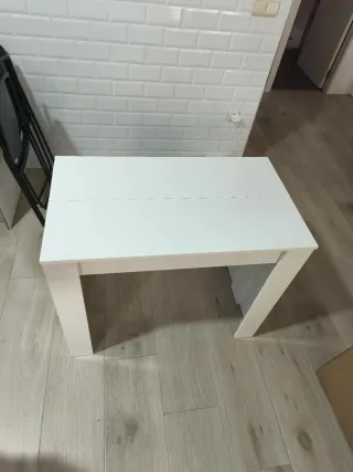Mesa comedor extensible blanca