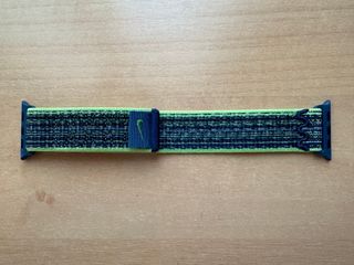 Apple Watch X Nike 41mm. Bright Green/Blue Loop
