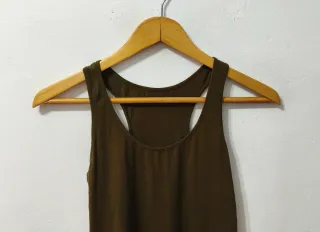 Camiseta de tirantes verde oscuro mujer Talla S