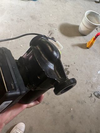 Grundfos UPML 25-105 bomba de circulacion con velo