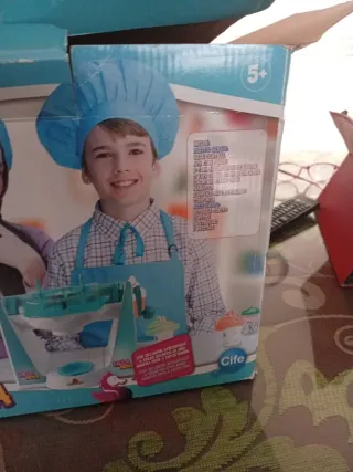 Máquina de helados y postres Hela Nova