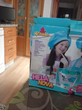 Máquina de helados y postres Hela Nova