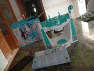 Máquina de helados y postres Hela Nova