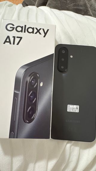 Móvil Samsung A17 Negro/Gris
