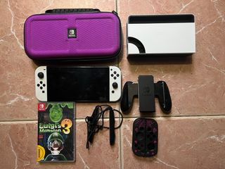Nintendo Switch OLED Nero e Bianco