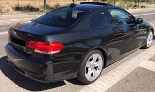 BMW Serie 325d Auto E92