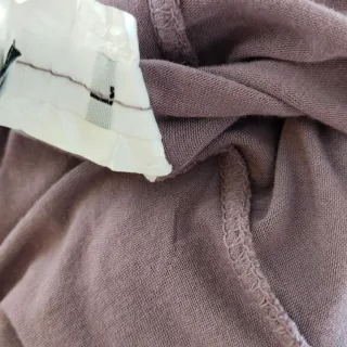 Vestido morado con flores