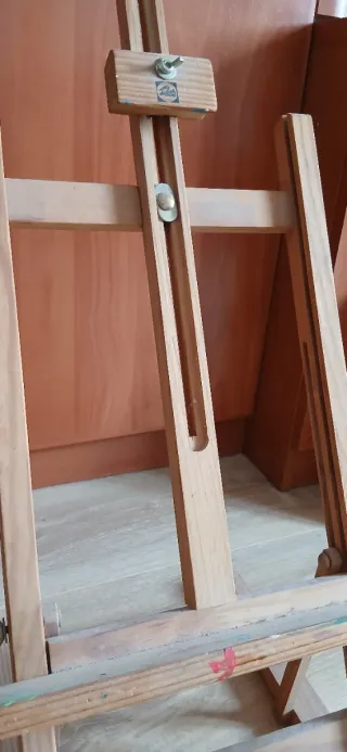 Caballete de mesa de madera