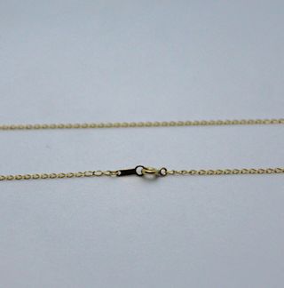 Cadena de oro de 18k. Peso: 2.79 gr.