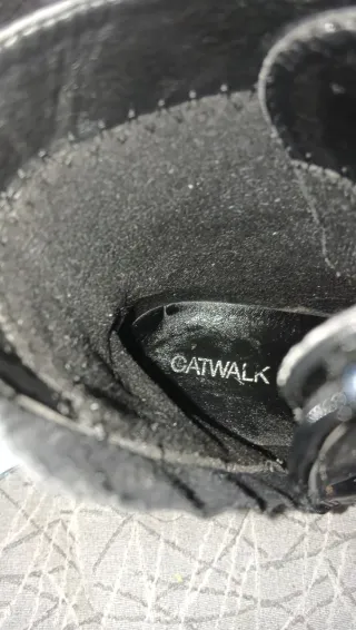 Botas Catwalk Mujer Negras Talla 38