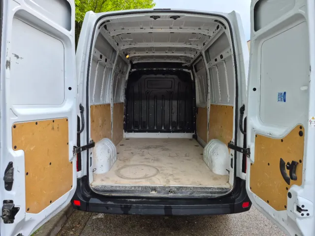 Renault Master 2024