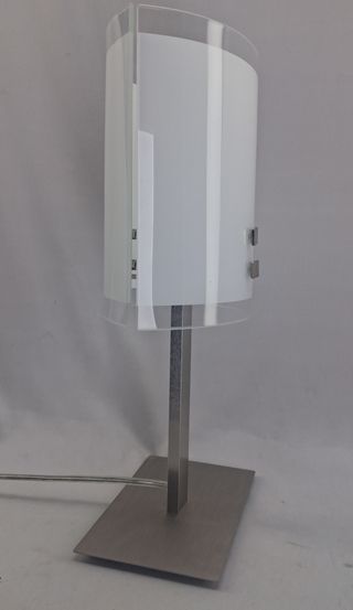 Lámpara de mesa diseño italiano metal y cristal