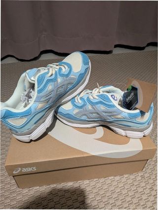 ASICS Gel-NYC Cream Arctic Sky EU 38