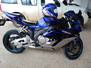 Honda CBR rr 1000