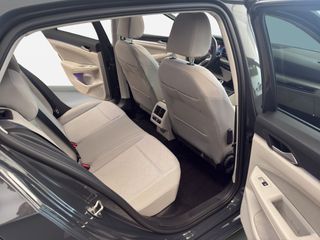 Volkswagen Golf Life 1.0 TSI  115CV / TECHO SOLAR