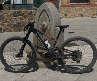 Bici Scott Spark Doble Carbono