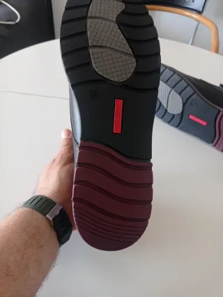 Botas Pikolinos Negras y Marrones