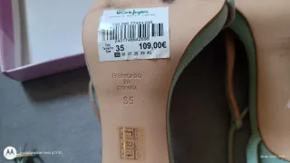 Zapatos de tacón Gloria Ortiz verdes
