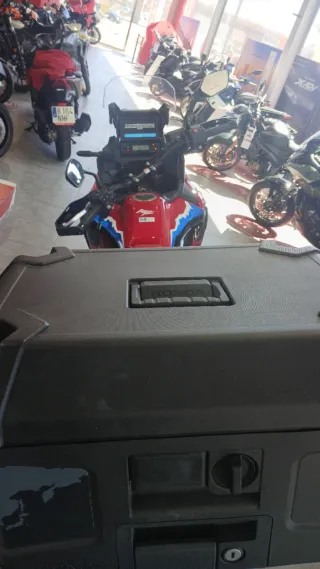 Honda Africa Twin Adventure