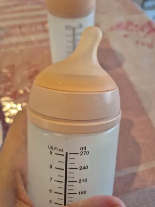 2 Biberones Suavinex 270ml + Chupete 0-6M