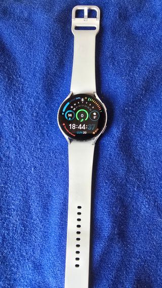 Samsung Galaxy Watch 6 + 15 correas