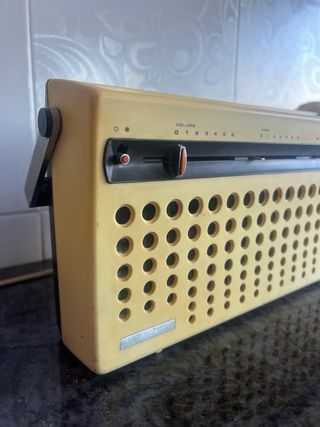 Radio Schneider SR 650 Vintage (1974) - Funcional