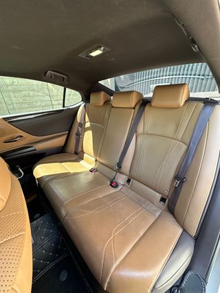 Lexus ES 2.5 300h Executive