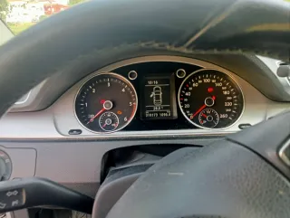 Volkswagen Passat 2011