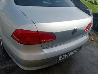 Volkswagen Passat 2011