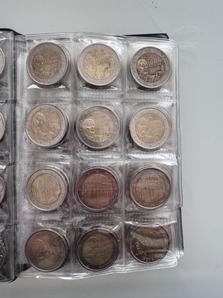 Colección monedas 2€,hay 120 monedas diferentes