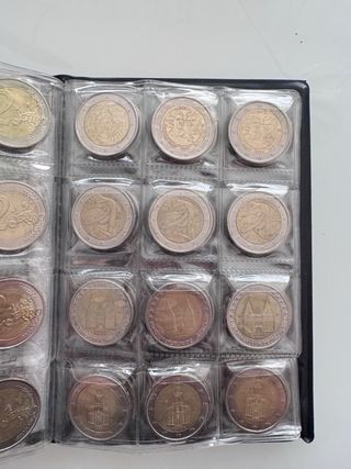 Colección monedas 2€,hay 120 monedas diferentes