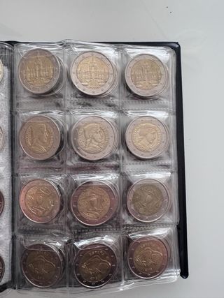 Colección monedas 2€,hay 120 monedas diferentes