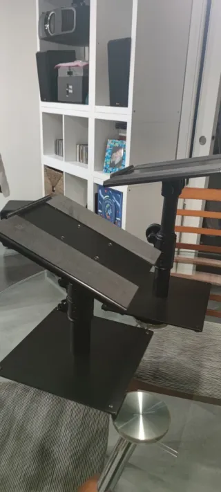 Soportes de escritorio altavoces Gravity SP 3102