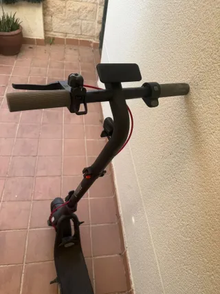 Monopatín Eléctrico Navee