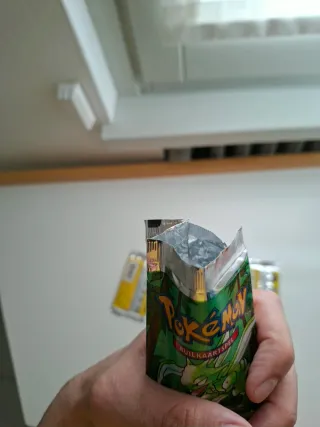 Bustine pokémon base jungle booster