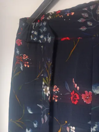 Pantalón estampado floral azul