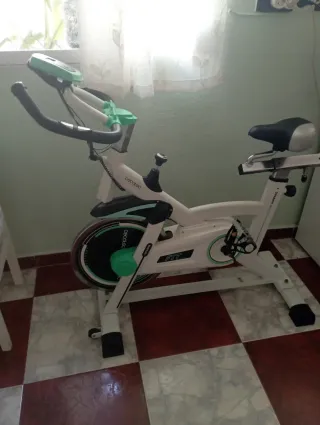 Bicicleta estática Cecotec