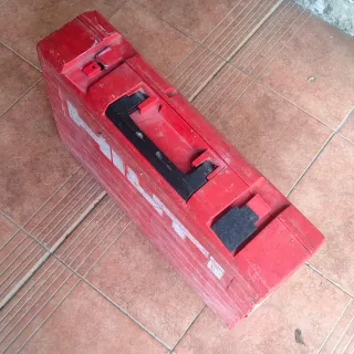 Caja Hilti TE 62
