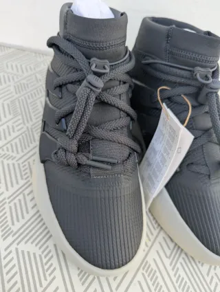 ADIDAS ATHLETICS I BASKETBALL FOG