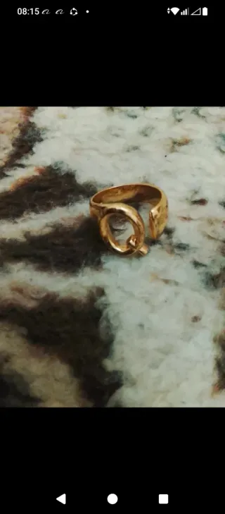 Anillo de acero inoxidable con letra Q