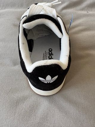 Zapatillas Negras Talla 38.